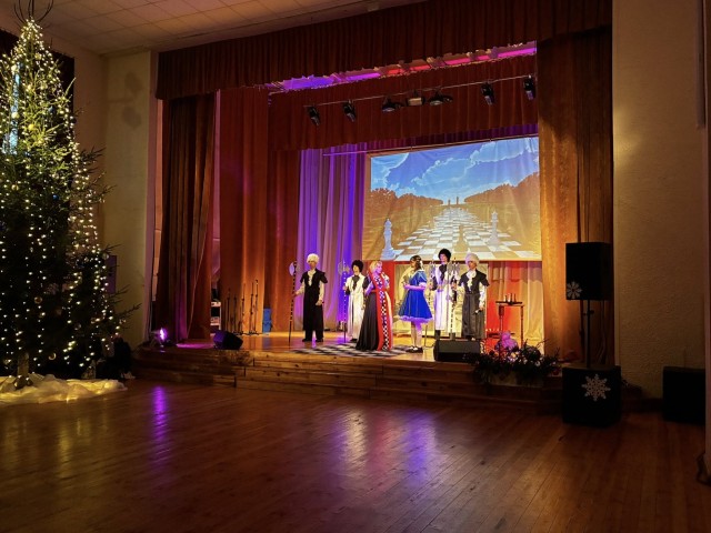 Izrāde "Alise brīnumzemē"